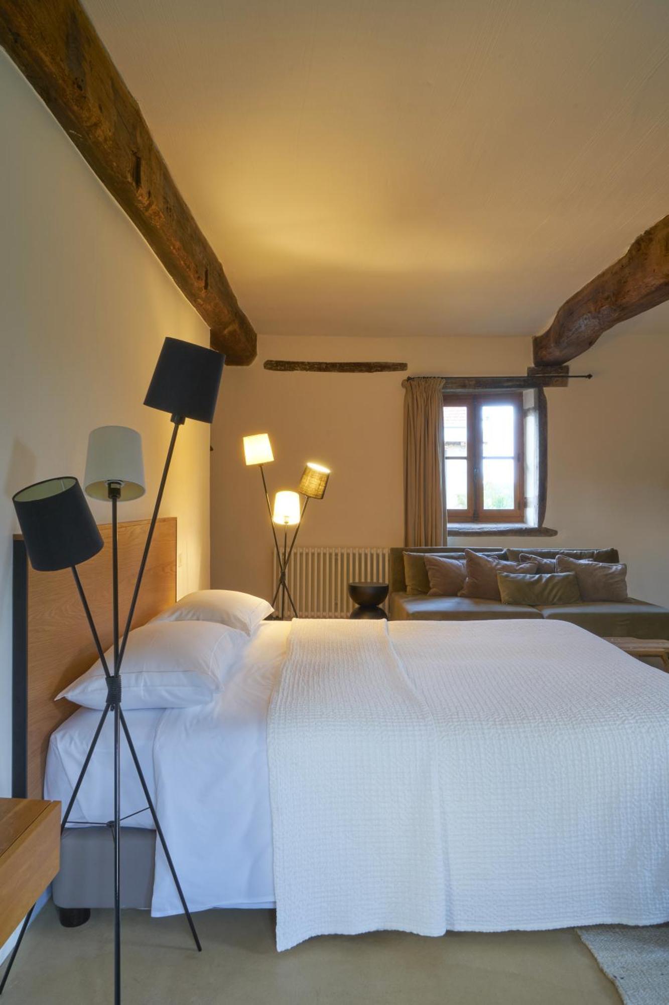 Hotel La Colline Du Colombier Iguerande Esterno foto
